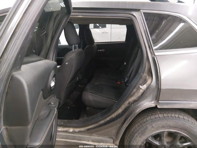 Продажа на аукционе авто 2016 Jeep Cherokee Latitude, vin: 1C4PJMCB5GW248431, номер лота: 44690395