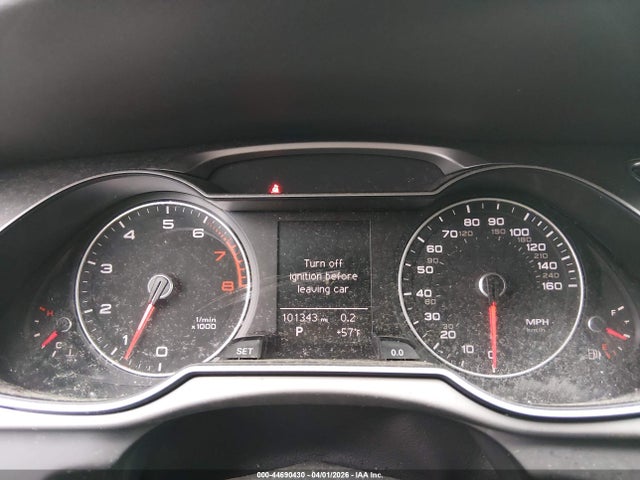 44690430 :رقم المزاد ، WAUBFAFL6FN026822 vin ، 2015 Audi A4 2.0t Premium مزاد بيع