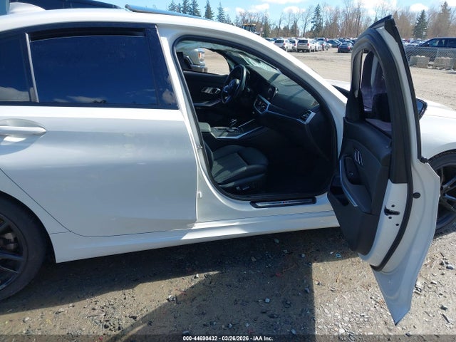 Auction sale of the 2019 Bmw 330i Xdrive, vin: WBA5R7C57KFH23517, lot number: 44690432