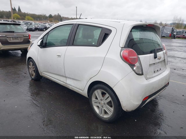 Chevrolet Spark Ls Cvt 2015 KL8CB6S97FC752977 Image 3
