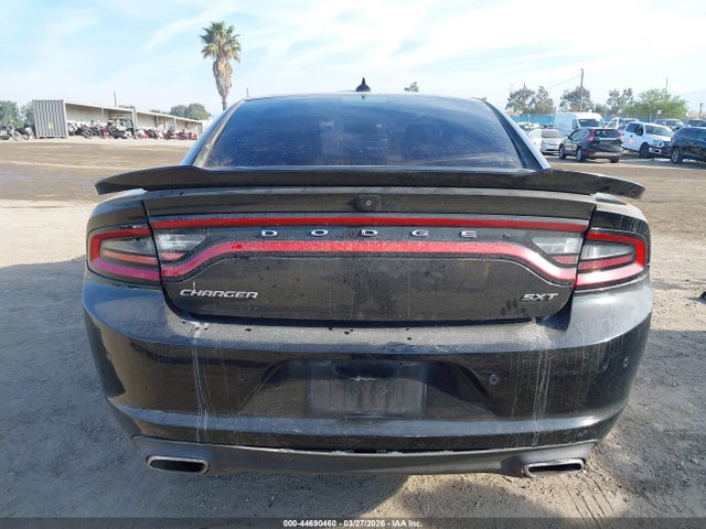 44690460 :رقم المزاد ، 2C3CDXHG5JH153518 vin ، 2018 Dodge Charger Sxt Plus Rwd مزاد بيع