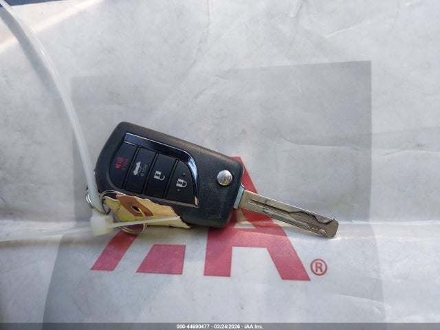 44690477 :رقم المزاد ، 5YFEPMAEXNP338859 vin ، 2022 Toyota Corolla Le مزاد بيع