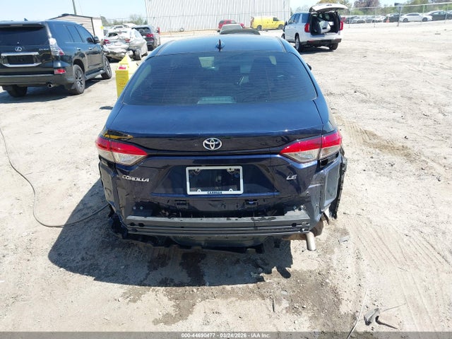 44690477 :رقم المزاد ، 5YFEPMAEXNP338859 vin ، 2022 Toyota Corolla Le مزاد بيع