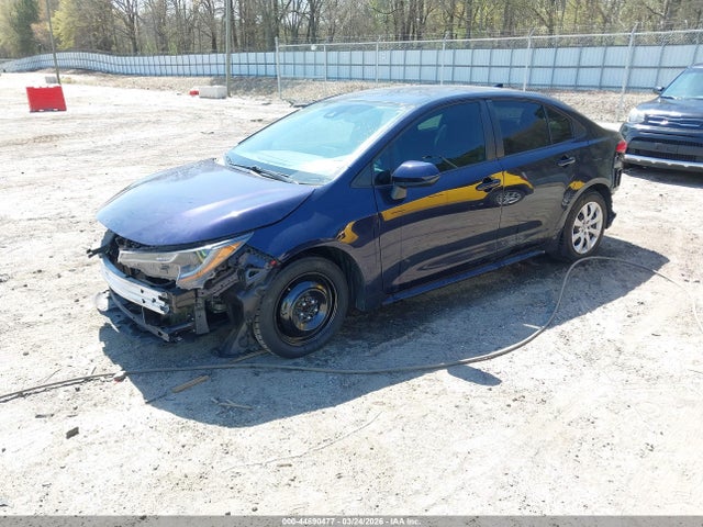 44690477 :رقم المزاد ، 5YFEPMAEXNP338859 vin ، 2022 Toyota Corolla Le مزاد بيع
