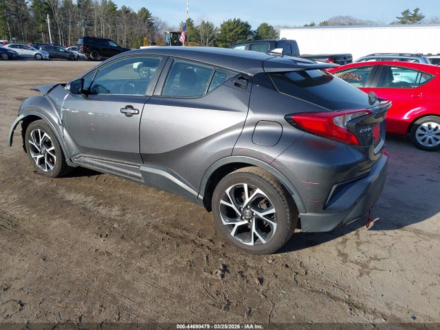 NMTKHMBX6JR051793 Toyota C-HR XLE