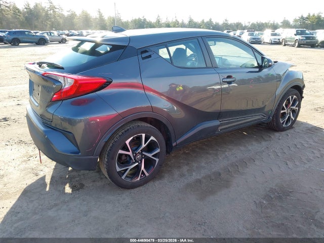 NMTKHMBX6JR051793 Toyota C-HR XLE