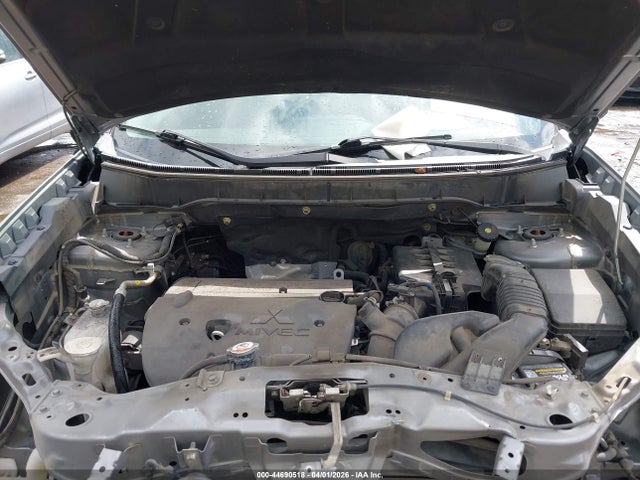 2018 MITSUBISHI OUTLANDER SPORT JA4AP3AU8JU001775 Photo 9