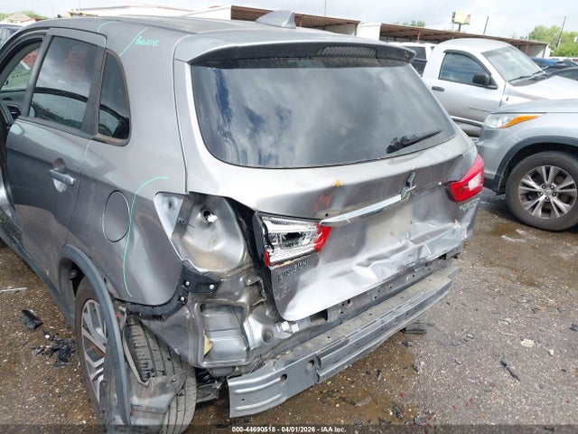 2018 MITSUBISHI OUTLANDER SPORT JA4AP3AU8JU001775 Photo 5