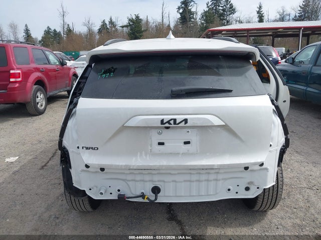 KNDCR3L16S5140052 KIA Niro Ev Wind
