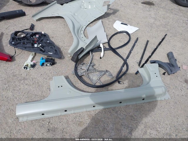 KNDCR3L16S5140052 KIA Niro Ev Wind