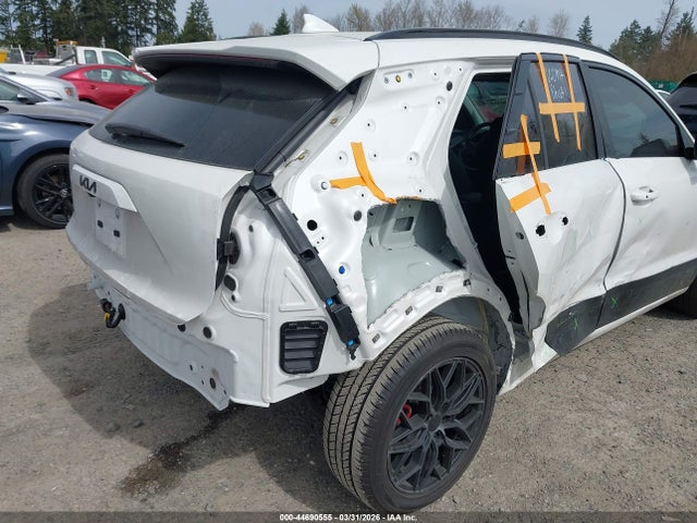 KNDCR3L16S5140052 KIA Niro Ev Wind
