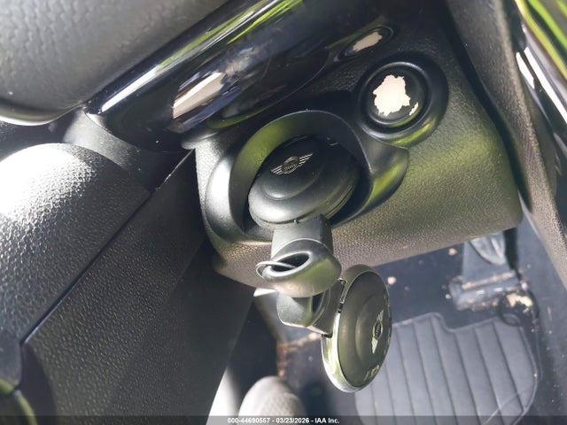 2016 MINI COUNTRYMAN WMWZC3C51GWT07642 Photo 10