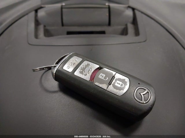 Продаж на аукціоні авто 2014 Mazda Mazda3 S Grand Touring, vin: JM1BM1W37E1181832, номер лоту: 44690558