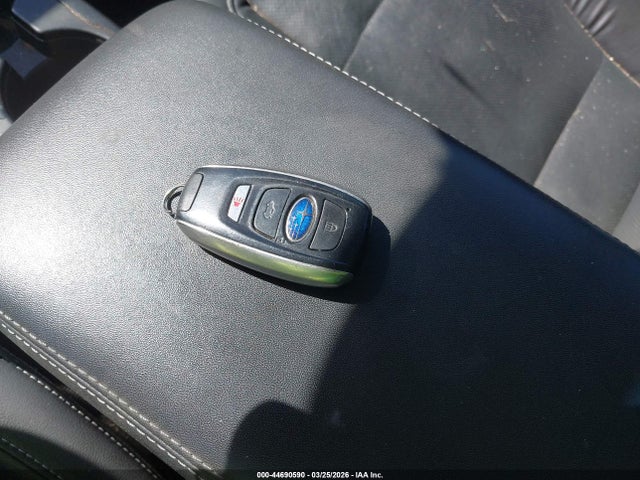 2017 Subaru Legacy 2.5i Limited მანქანა იყიდება აუქციონზე, vin: 4S3BNAK6XH3026648, აუქციონის ნომერი: 44690590