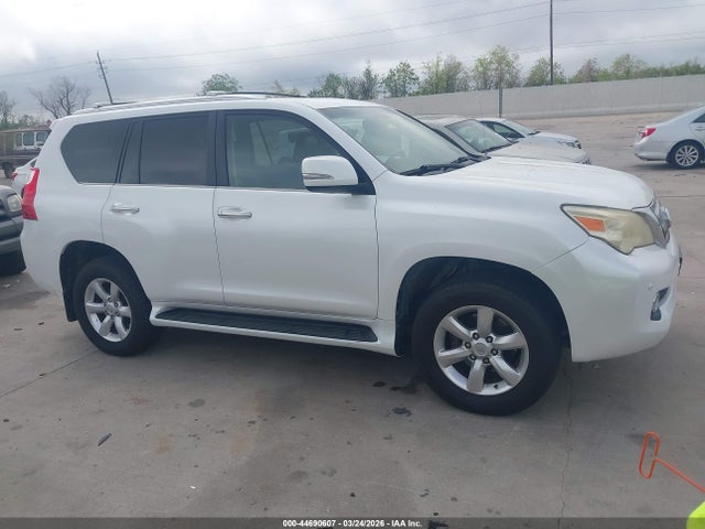 Продаж на аукціоні авто 2011 Lexus Gx 460, vin: JTJBM7FX1B5034753, номер лоту: 44690607