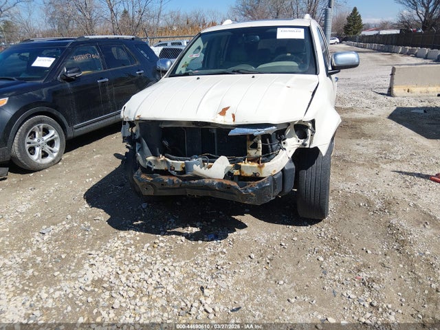 Продажа на аукционе авто 2008 Chrysler Aspen Limited, vin: 1A8HW582X8F154821, номер лота: 44690610
