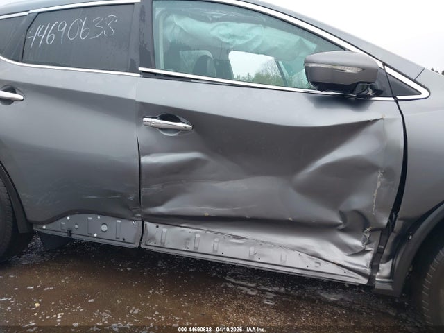 44690638 :رقم المزاد ، 5N1AZ2MHXFN258605 vin ، 2015 Nissan Murano Sl مزاد بيع