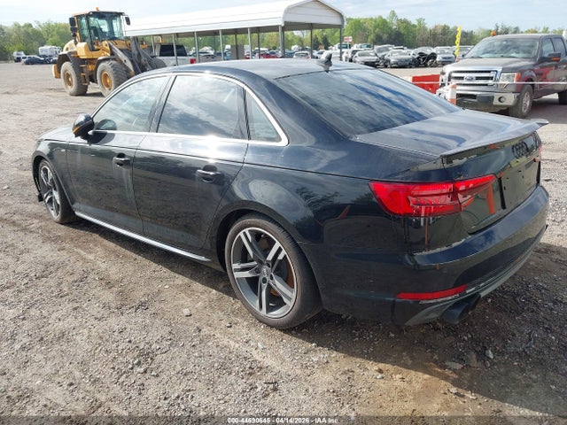 2017 AUDI A4 WAUENAF48HN019382 Photo 2