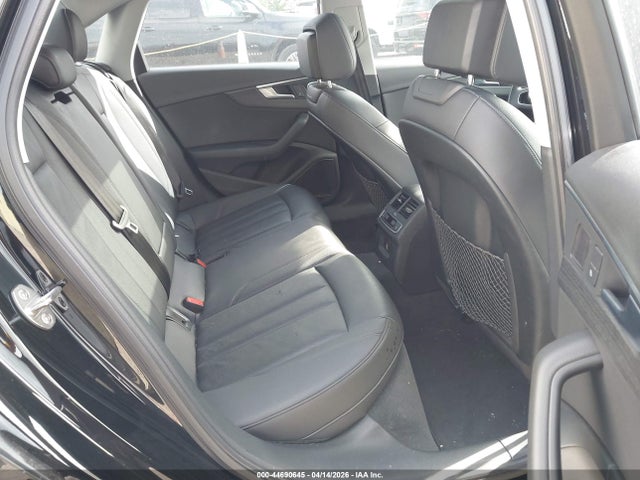 2017 AUDI A4 WAUENAF48HN019382 Photo 7