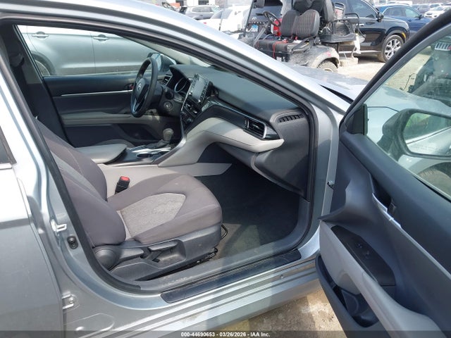 Продажа на аукционе авто 2023 Toyota Camry Le, vin: 4T1C11AK9PU178617, номер лота: 44690653