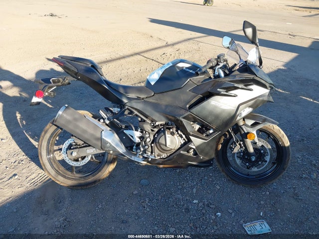 ML5EXGG13TDA83300 Kawasaki EX500