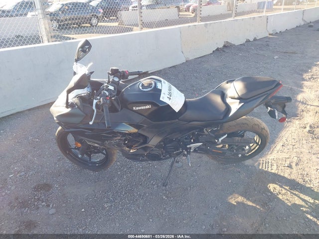 ML5EXGG13TDA83300 Kawasaki EX500
