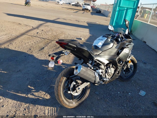 ML5EXGG13TDA83300 Kawasaki EX500