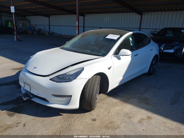44690682 :رقم المزاد ، 5YJ3E1EAXKF483510 vin ، 2019 Tesla Model 3 Long Range/mid Range/standard Range/standard Range Plus مزاد بيع