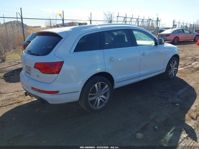 2015 AUDI Q7 WA1LGAFE1FD016740 Photo 3
