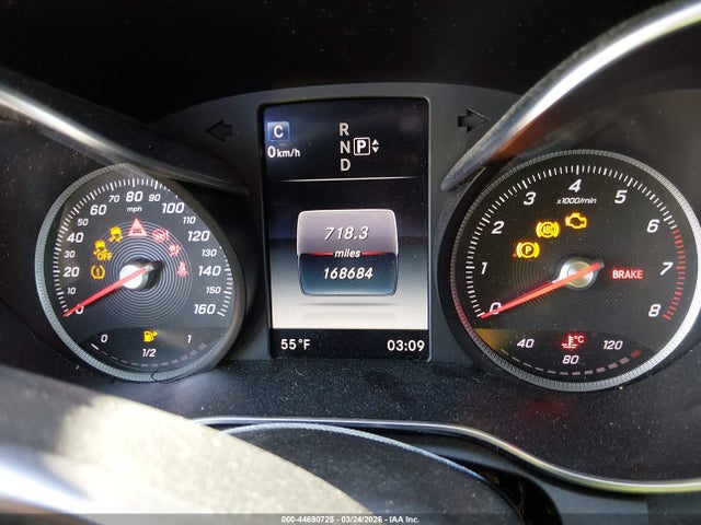 2015 Mercedes-benz C 300 Sport 4matic მანქანა იყიდება აუქციონზე, vin: 55SWF4KBXFU082696, აუქციონის ნომერი: 44690725