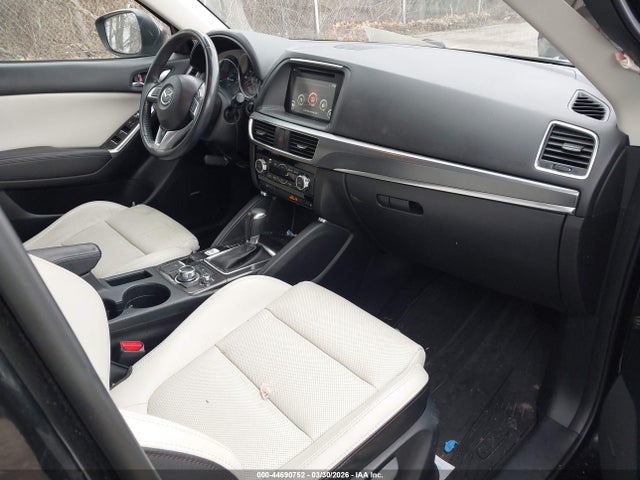 44690752 :رقم المزاد ، JM3KE4DY6G0738775 vin ، 2016 Mazda Cx-5 Grand Touring مزاد بيع