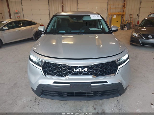 44690760 :رقم المزاد ، 5XYRGDLC8NG084098 vin ، 2022 Kia Sorento Lx مزاد بيع