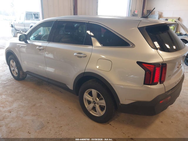 44690760 :رقم المزاد ، 5XYRGDLC8NG084098 vin ، 2022 Kia Sorento Lx مزاد بيع