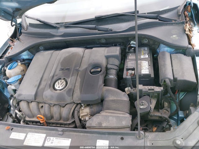 2013 Volkswagen Passat 2.5l Se მანქანა იყიდება აუქციონზე, vin: 1VWBP7A34DC061682, აუქციონის ნომერი: 44690784