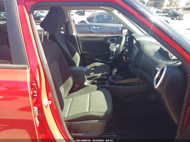 KNDJ23AUXM7748706 KIA SOUL S