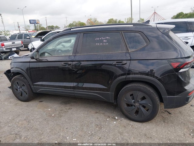 44690788 :رقم المزاد ، 3VV5C7B28SM079634 vin ، 2025 Volkswagen Taos 1.5t S مزاد بيع
