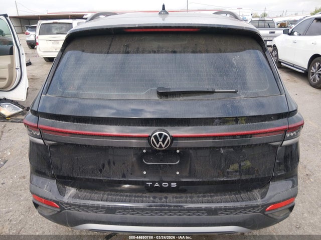 44690788 :رقم المزاد ، 3VV5C7B28SM079634 vin ، 2025 Volkswagen Taos 1.5t S مزاد بيع