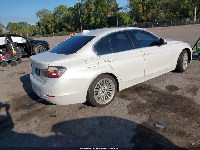 2014 BMW 328I WBA3A5C58EP600890 Photo 3