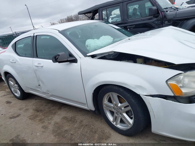 44690794 :رقم المزاد ، 1C3CDZAG8EN218610 vin ، 2014 Dodge Avenger Se مزاد بيع