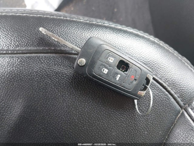 2015 Chevrolet Malibu 1lz მანქანა იყიდება აუქციონზე, vin: 1G11F5SL8FF225384, აუქციონის ნომერი: 44690807