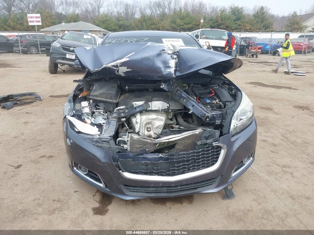 2015 Chevrolet Malibu 1lz მანქანა იყიდება აუქციონზე, vin: 1G11F5SL8FF225384, აუქციონის ნომერი: 44690807
