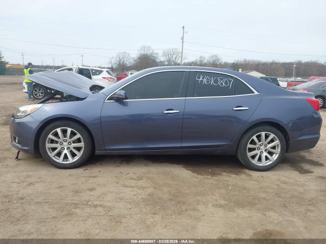 2015 Chevrolet Malibu 1lz მანქანა იყიდება აუქციონზე, vin: 1G11F5SL8FF225384, აუქციონის ნომერი: 44690807