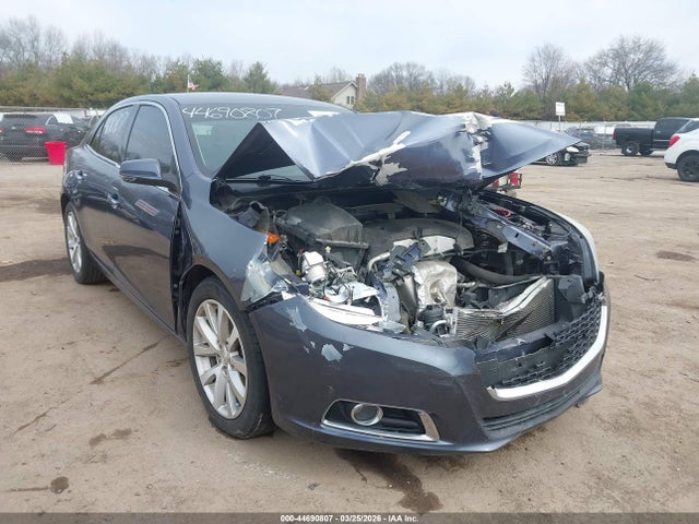 2015 Chevrolet Malibu 1lz მანქანა იყიდება აუქციონზე, vin: 1G11F5SL8FF225384, აუქციონის ნომერი: 44690807