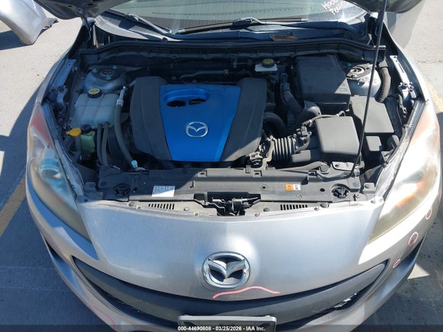 2013 Mazda Mazda3 I Sport მანქანა იყიდება აუქციონზე, vin: JM1BL1UP6D1799330, აუქციონის ნომერი: 44690808
