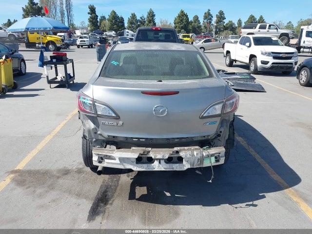 2013 Mazda Mazda3 I Sport მანქანა იყიდება აუქციონზე, vin: JM1BL1UP6D1799330, აუქციონის ნომერი: 44690808