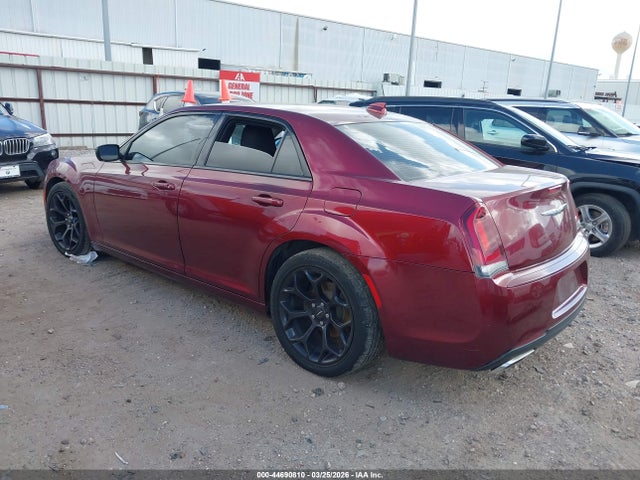 Продаж на аукціоні авто 2019 Chrysler 300 Touring, vin: 2C3CCAAG4KH679411, номер лоту: 44690810