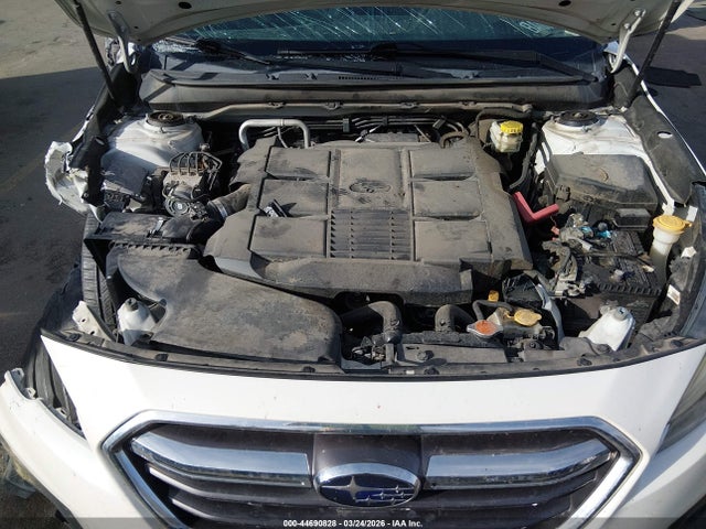44690828 :رقم المزاد ، 4S4BSENC0J3342563 vin ، 2018 Subaru Outback 3.6r Limited مزاد بيع