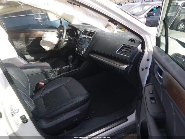 44690828 :رقم المزاد ، 4S4BSENC0J3342563 vin ، 2018 Subaru Outback 3.6r Limited مزاد بيع
