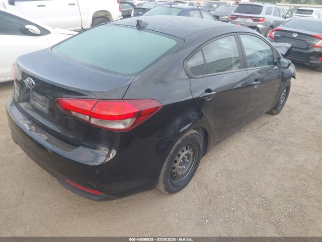 Aukcja sprzedaży 2017 Kia Forte Lx, vin: 3KPFK4A76HE081130, numer aukcji: 44690838