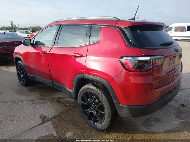 Jeep Compass Latitude 4x4 2025 3C4NJDBN3ST617546 Image 3